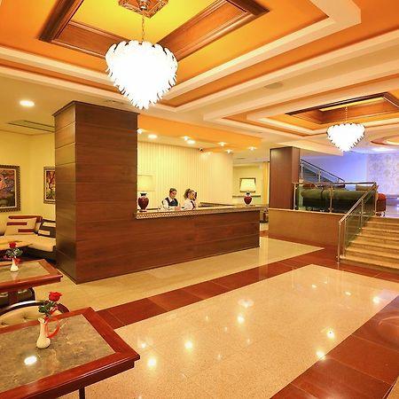 Hotel Austria Тирана Экстерьер фото