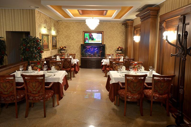 Hotel Austria Тирана Экстерьер фото