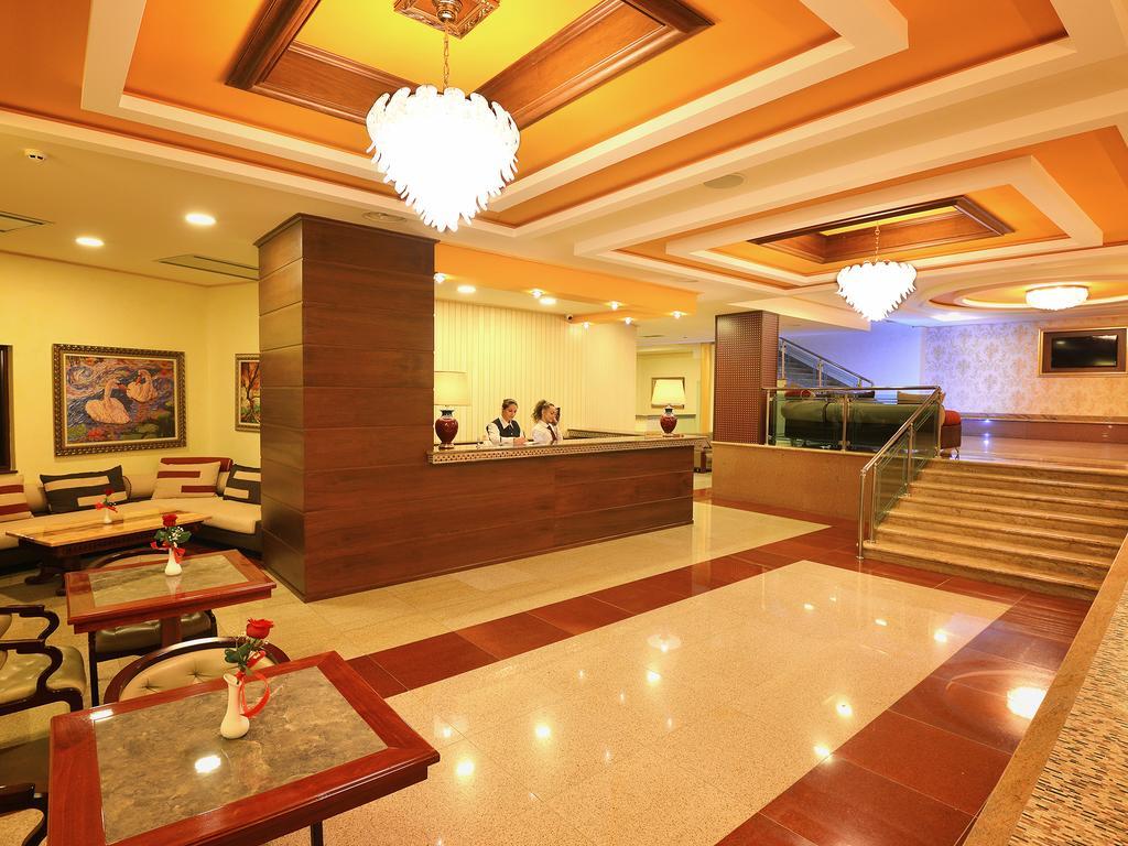 Hotel Austria Тирана Экстерьер фото