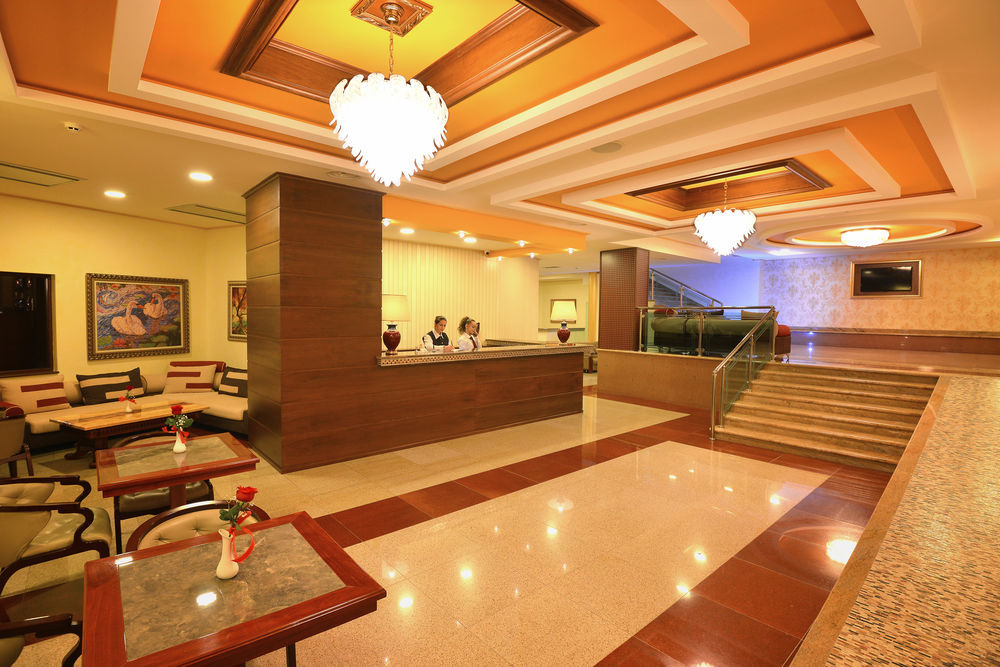 Hotel Austria Тирана Экстерьер фото